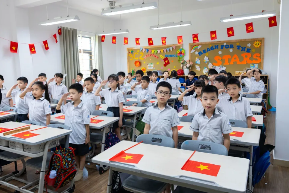 Phòng học sáng sủa